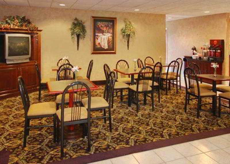 Comfort Suites Airport Columbus Restaurante foto